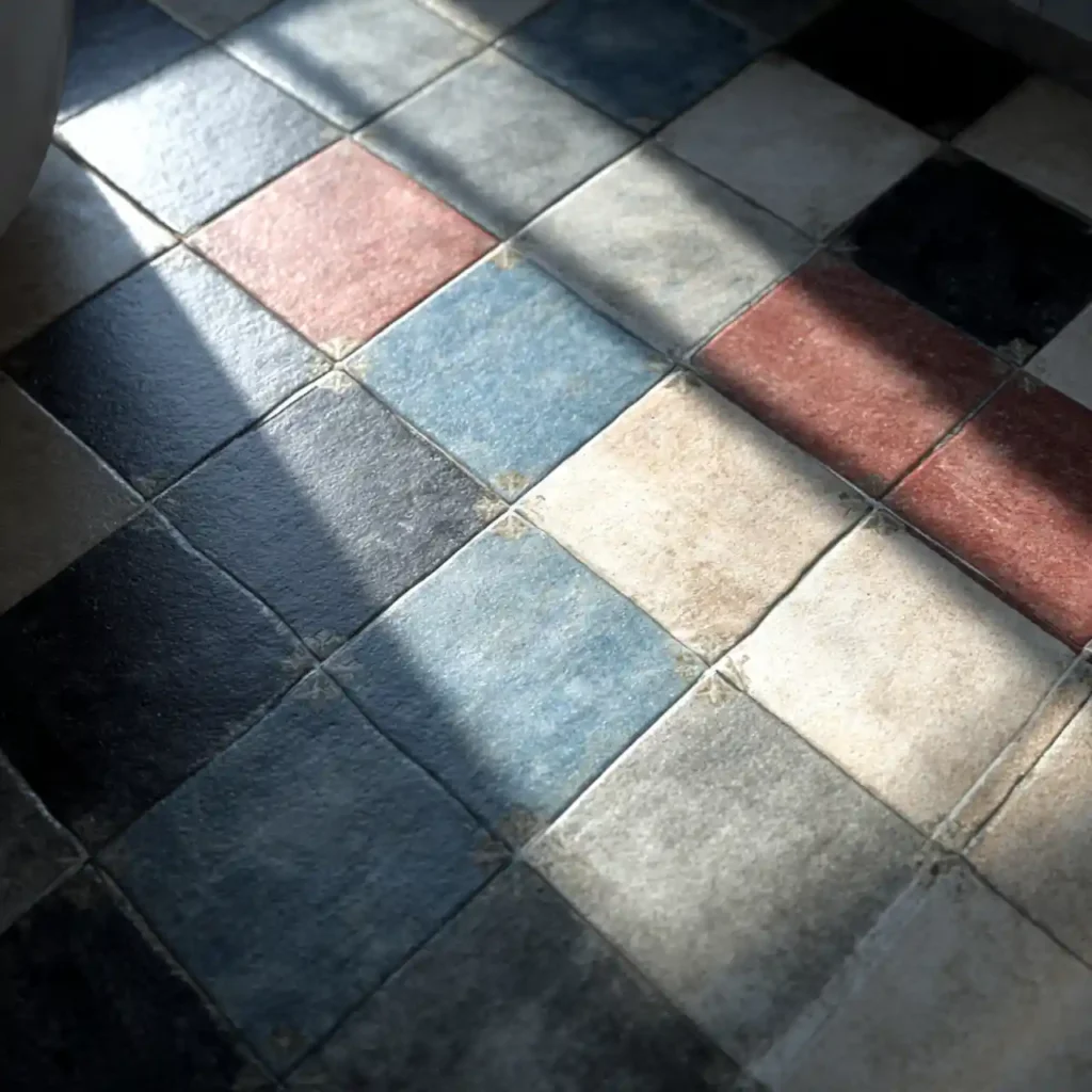 25-Bathroom Floor Tile Idea