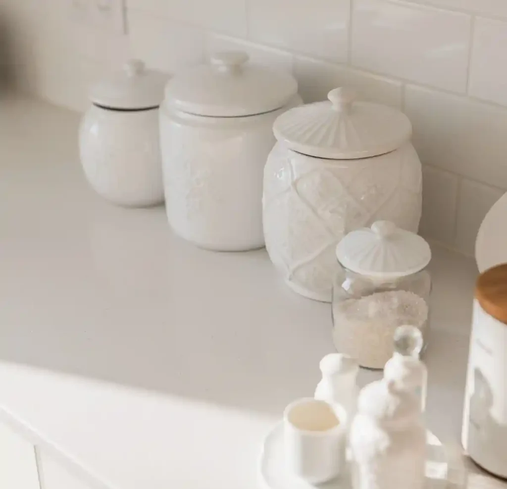 24-Kitchen Countertop Decor Idea