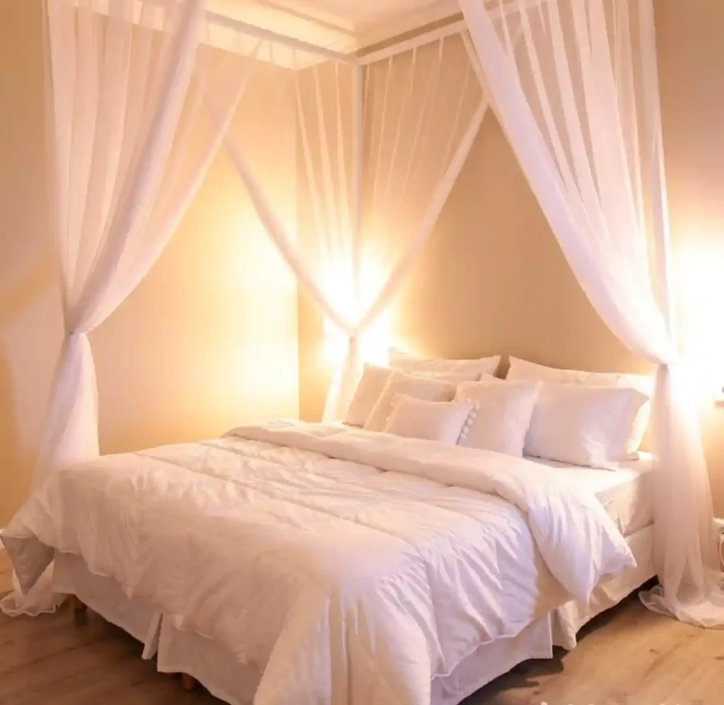 33-Grown Woman Bedroom Idea