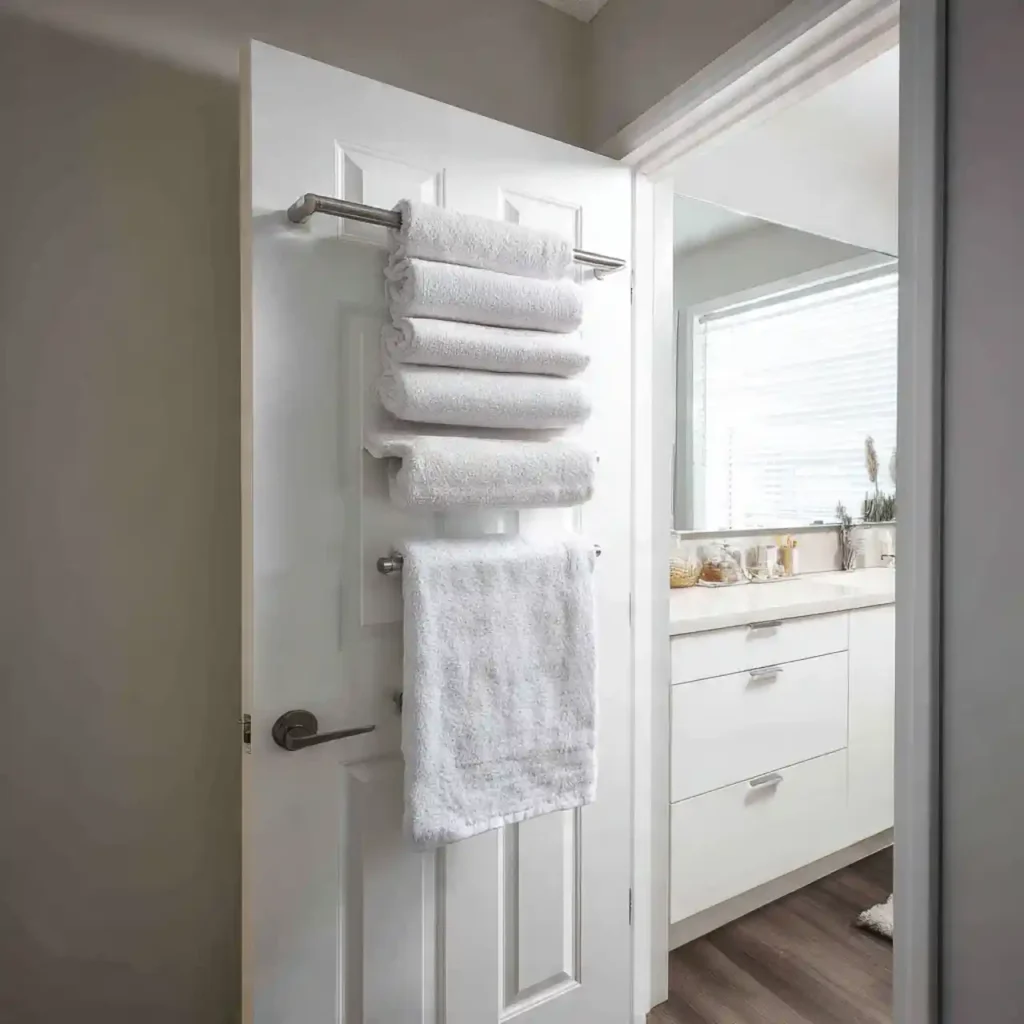 4-Unique Towel Rack Idea