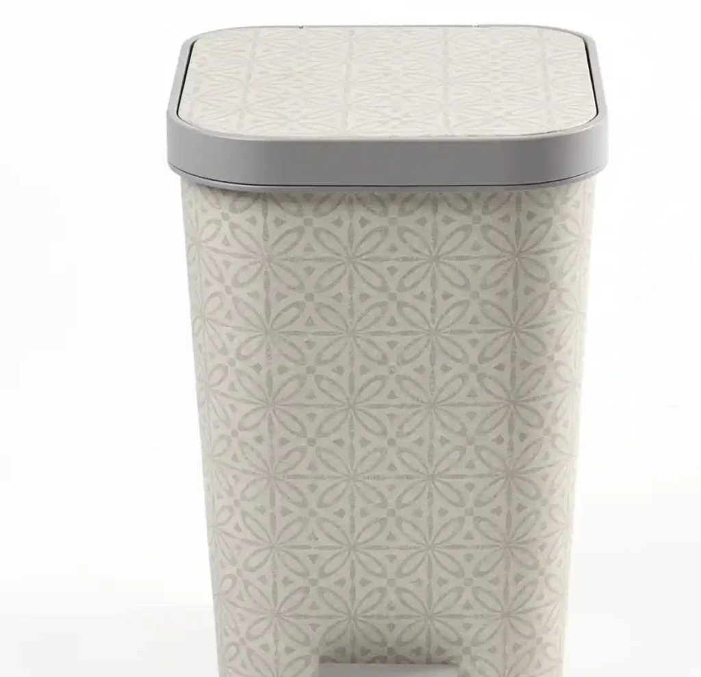 7-Kitchen Trash Can Idea